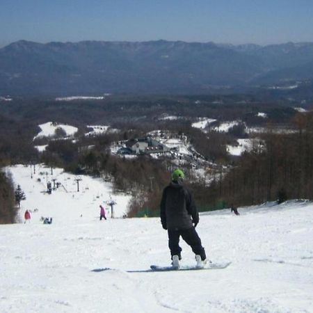 Izumigo Kiyosato Kogen Hotel 호쿠토 외부 사진