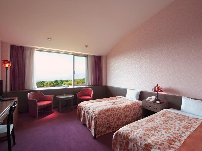 Izumigo Kiyosato Kogen Hotel 호쿠토 외부 사진